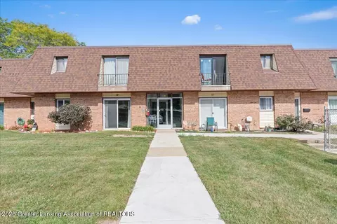 4819 Gull Rd #12, Lansing, MI 48917