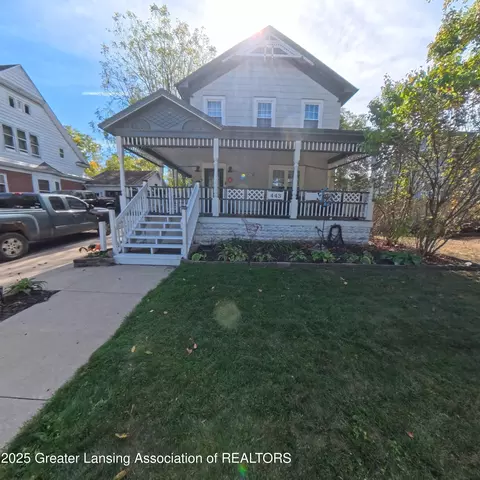443 W Ash St, Mason, MI 48854
