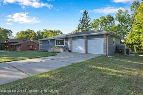 6222 Chieho Dr, Lansing, MI 48917 photo 5