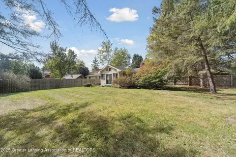 2986 Beech Ridge Dr, Lansing, MI 48911 photo 36