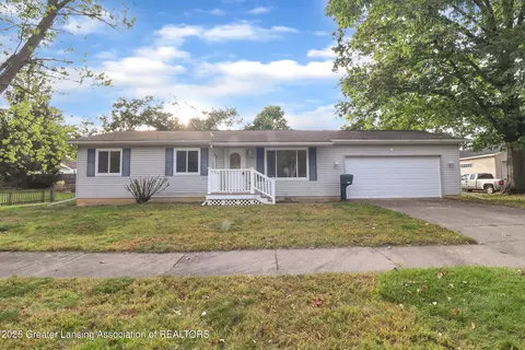 3222 Leawood Dr, Lansing, MI 48910
