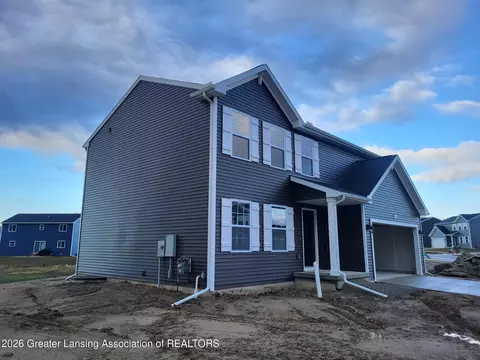 2938 Moccasin Dr, Dewitt, MI 48820