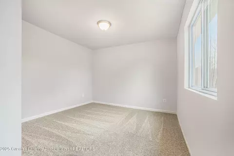 Bedroom - 2938 Moccasin Dr, Dewitt, MI 48820 photo 4 of 4