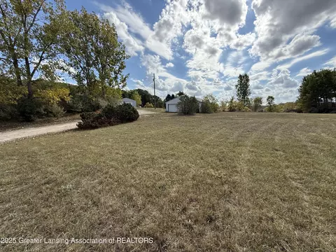 Exterior - 9575 W Monroe Rd, Elwell, MI 48832 photo 18 of 19
