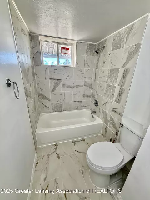 Bath - 9575 W Monroe Rd, Elwell, MI 48832 photo 1 of 4