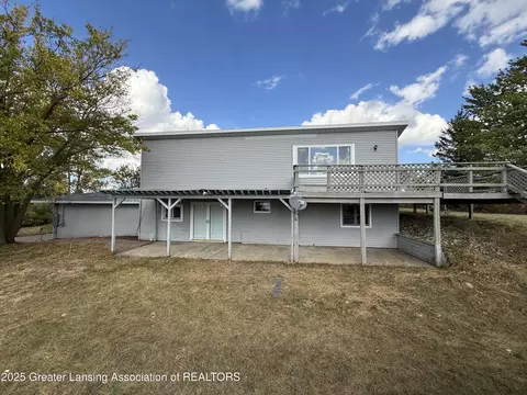 9575 W Monroe Rd, Elwell, MI 48832