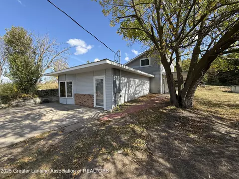 Exterior - 9575 W Monroe Rd, Elwell, MI 48832 photo 2 of 19