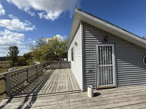 Exterior - 9575 W Monroe Rd, Elwell, MI 48832 photo 3 of 19
