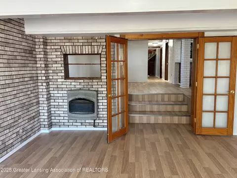 Living - 9575 W Monroe Rd, Elwell, MI 48832 photo 3 of 7