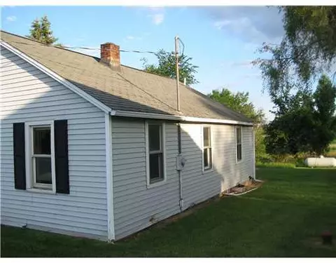 13708 S Grange Rd, Eagle, MI 48822 photo 1