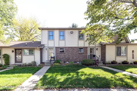 5965 Village Dr, Haslett, MI 48840