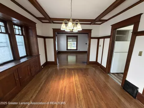 612 N Pine St, Lansing, MI 48933 photo 10