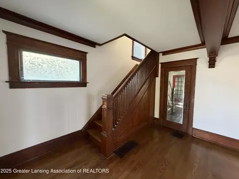 612 N Pine St, Lansing, MI 48933 photo 14
