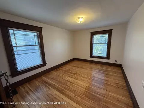 612 N Pine St, Lansing, MI 48933 photo 24