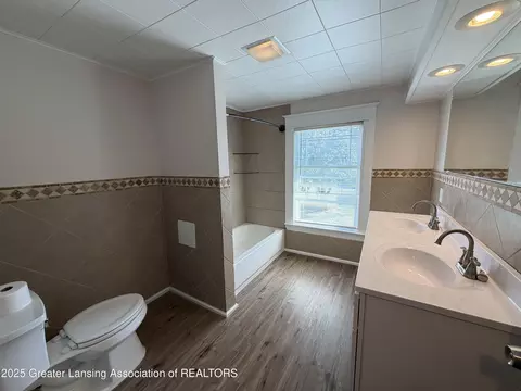 612 N Pine St, Lansing, MI 48933 photo 19