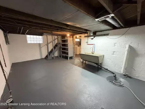 612 N Pine St, Lansing, MI 48933 photo 30