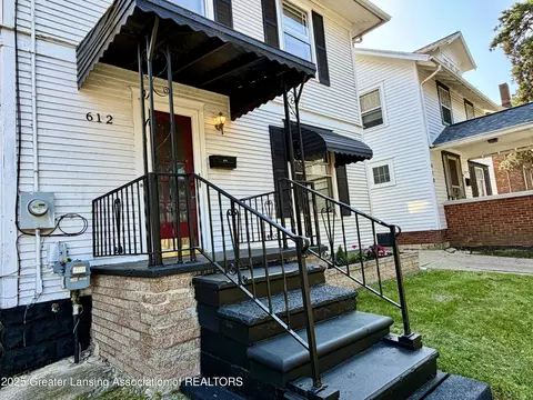 612 N Pine St, Lansing, MI 48933 photo 3