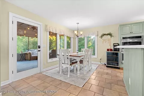 Dining - 13259 Blaisdell Dr, Dewitt, MI 48820 photo 1 of 1