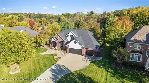 View/Area - 13259 Blaisdell Dr, Dewitt, MI 48820 photo 4 of 8