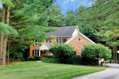 3975 Shoals Dr, Okemos, MI 48864