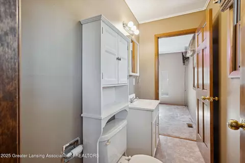 Bath - 9520 Fenner Rd, Perry, MI 48872 photo 3 of 3