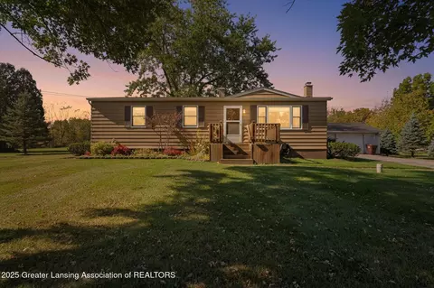 Exterior - 9520 Fenner Rd, Perry, MI 48872 photo 2 of 12