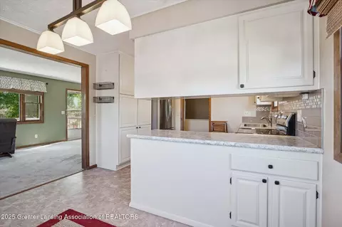Kitchen - 9520 Fenner Rd, Perry, MI 48872 photo 1 of 3