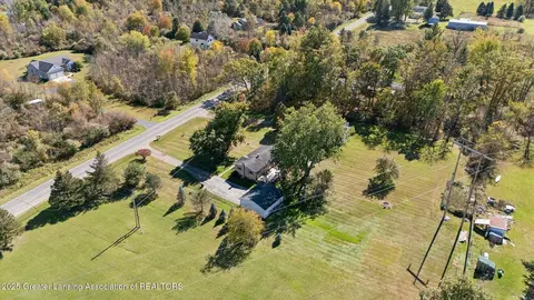 View/Area - 9520 Fenner Rd, Perry, MI 48872 photo 4 of 13