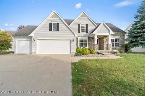 504 Snapdragon Ln, Dewitt, MI 48820