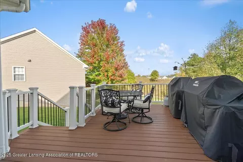504 Snapdragon Ln, Dewitt, MI 48820 photo 33