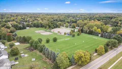 504 Snapdragon Ln, Dewitt, MI 48820 photo 42