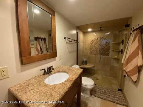Bath - 2151 Arbor Meadows Dr, Dewitt, MI 48820 photo 4 of 4