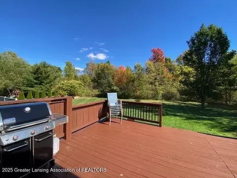 Exterior - 2151 Arbor Meadows Dr, Dewitt, MI 48820 photo 5 of 6