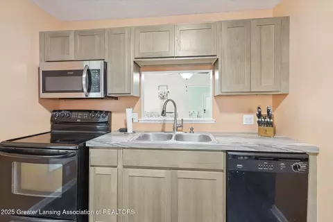 Kitchen - 136 Jackson St, Sunfield, MI 48890 photo 2 of 2