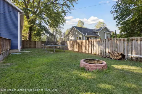 Exterior - 136 Jackson St, Sunfield, MI 48890 photo 3 of 5