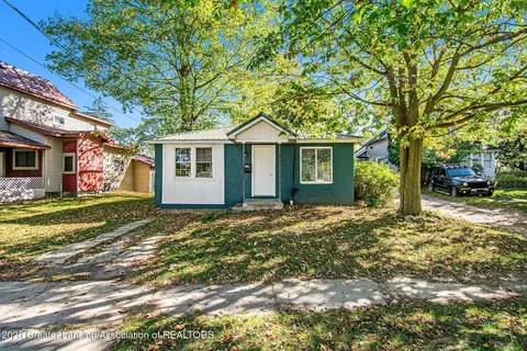 714 North St, Morenci, MI 49256