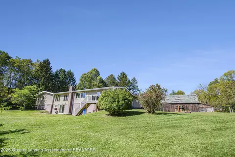 Exterior - 1226 E Round Lake Rd, Dewitt, MI 48820 photo 5 of 7