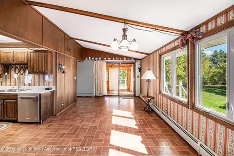 Dining - 1226 E Round Lake Rd, Dewitt, MI 48820 photo 1 of 1