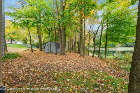 Exterior - 746 Tanbark Dr, Dimondale, MI 48821 photo 10 of 10