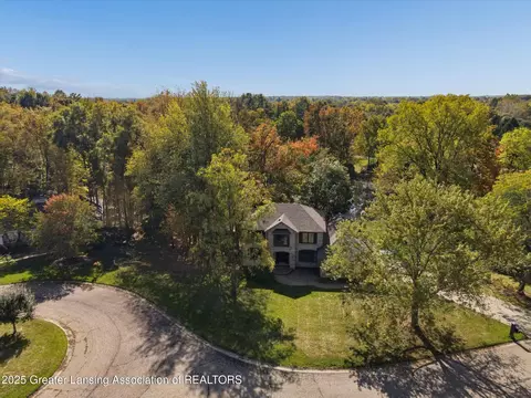 View/Area - 746 Tanbark Dr, Dimondale, MI 48821 photo 4 of 15