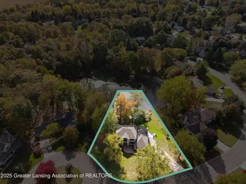 View/Area - 746 Tanbark Dr, Dimondale, MI 48821 photo 1 of 15
