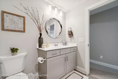 Bath - 5342 E Hawk Hollow Dr, Bath, MI 48808 photo 3 of 3