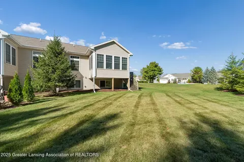 Exterior - 5342 E Hawk Hollow Dr, Bath, MI 48808 photo 4 of 4