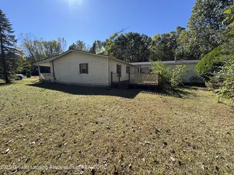 3539 Henry Rd, Jackson, MI 49201 photo 3