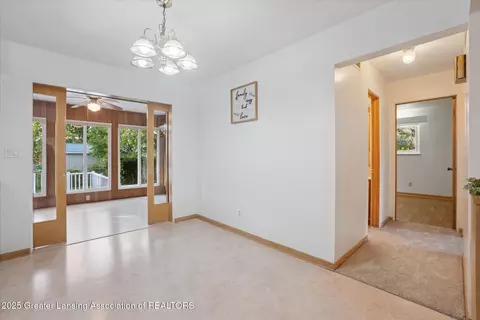 Dining - 502 E Mcconnell St, Saint Johns, MI 48879 photo 2 of 2