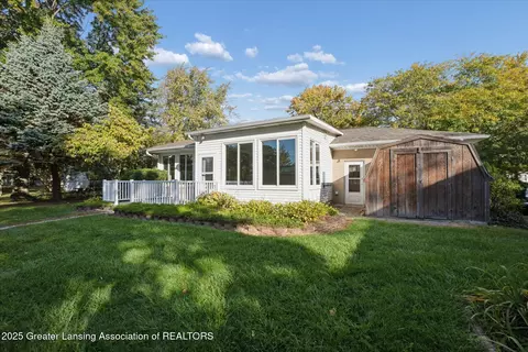 Exterior - 502 E Mcconnell St, Saint Johns, MI 48879 photo 6 of 10