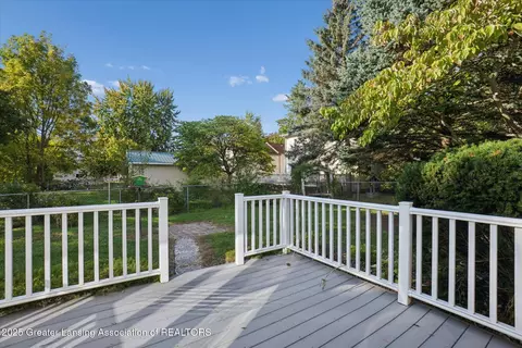 Exterior - 502 E Mcconnell St, Saint Johns, MI 48879 photo 9 of 10