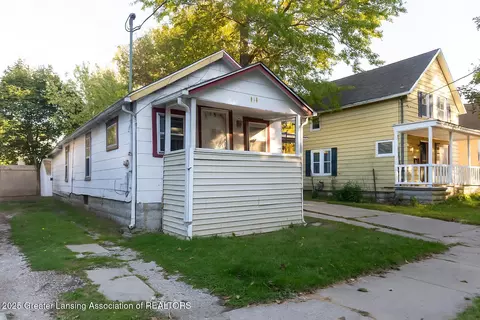 515 S Clemens Ave, Lansing, MI 48912