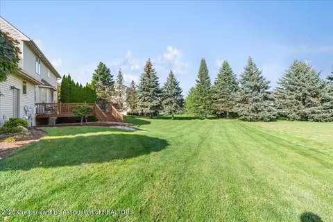 Exterior - 11701 Hidden Ridge Dr, Dewitt, MI 48820 photo 8 of 12