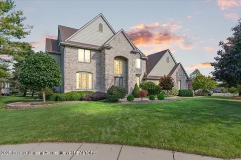 Exterior - 11701 Hidden Ridge Dr, Dewitt, MI 48820 photo 12 of 12